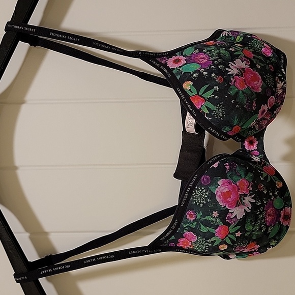 Victoria's Secret Floral Multi Color Tshirt Pushup Bra Size 32B - Picture 8 of 8